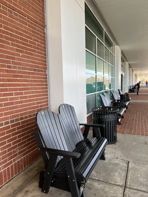 Charlottesville–Albemarle Airport by null