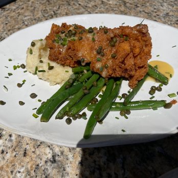 Field & Tides - Fried chicken - Southern Near Me - Houston, Texas Field & Tides - Fried chicken - Southern Near Me - Houston, Texas