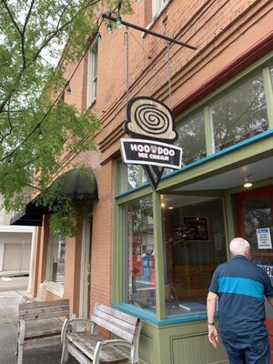 Hoodoo Ice Cream by null