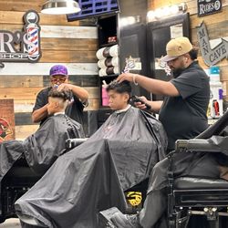 Oscar's Barber Shop