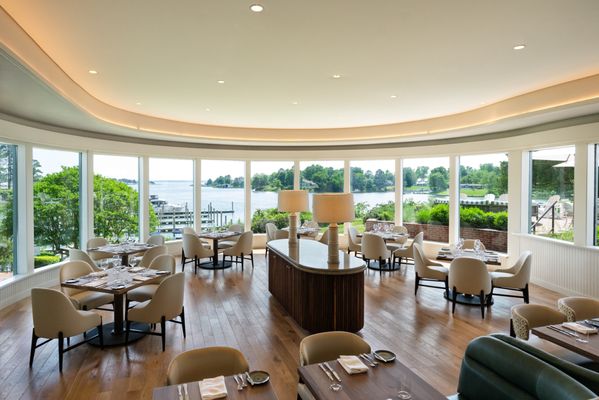The Tides Inn by null