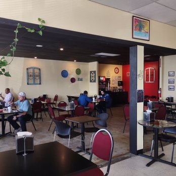 Burger Libre - Nice and clean sitting area - Burgers Near Me - La Porte, Texas Burger Libre - Nice and clean sitting area - Burgers Near Me - La Porte, Texas