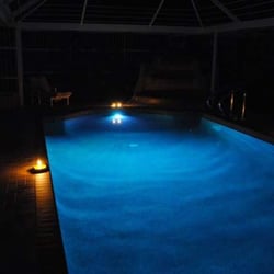 Candlelight Rocks - Out by the pool