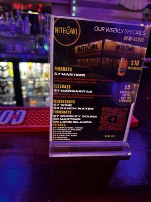 NiteOwl Kitchen and Cocktails by null