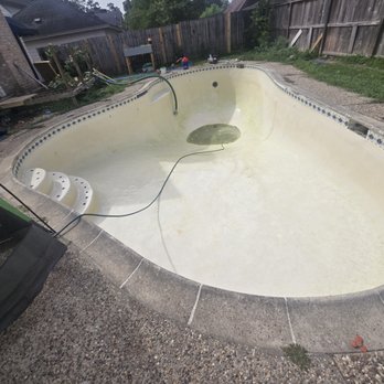 Holywaterz - Drain and Clean Finished
Not to fill it up - Pool Cleaners Near Me - Spring, Texas Holywaterz - Drain and Clean Finished
Not to fill it up - Pool Cleaners Near Me - Spring, Texas