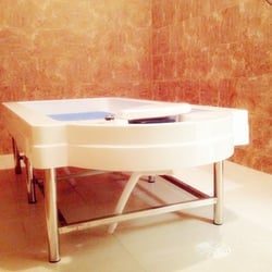 Skyline Asian Massage - Table Shower