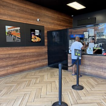 HotBox Burgers - IG: happyfoodietown - Burgers Near Me - Los Angeles, California HotBox Burgers - IG: happyfoodietown - Burgers Near Me - Los Angeles, California