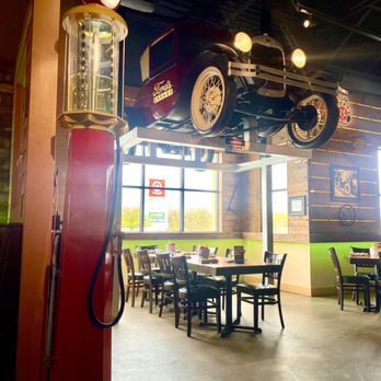Ford's Garage Florence - Automotive decor - Burgers Near Me - Florence, Kentucky Ford's Garage Florence - Automotive decor - Burgers Near Me - Florence, Kentucky