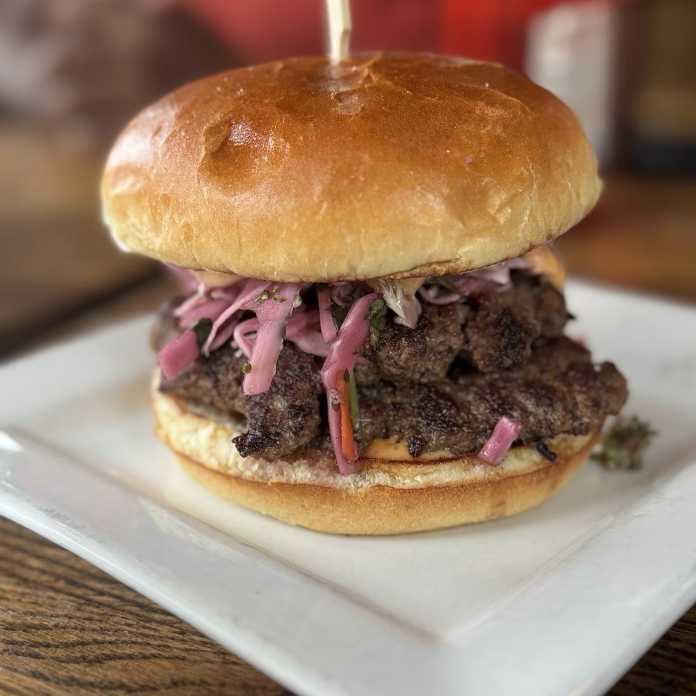 Fork & Tap - Smash burger - Sandwiches Near Me - Port Washington, Wisconsin