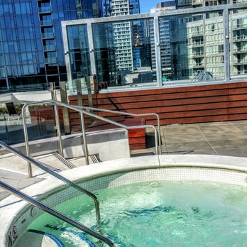 Rincon Green - Amazing Jacuzzi on the roof !!! - Apartments Near Me - San Francisco, California Rincon Green - Amazing Jacuzzi on the roof !!! - Apartments Near Me - San Francisco, California