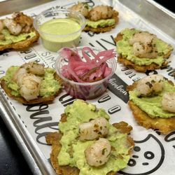 Calero's Bar & Grill - Tostones Con Camarón  @ColumbusFoodDude