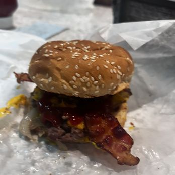 Fritz's Railroad Restaurant - Bacon cheeseburger - Burgers Near Me - Kansas City, Missouri Fritz's Railroad Restaurant - Bacon cheeseburger - Burgers Near Me - Kansas City, Missouri