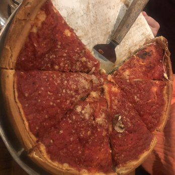Giordano's - Pizza Near Me - Rosemont, Illinois Giordano's - Pizza Near Me - Rosemont, Illinois