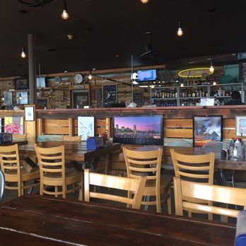 Crabtowne - Seating area and Bar - Seafood Near Me - Glen Burnie, Maryland Crabtowne - Seating area and Bar - Seafood Near Me - Glen Burnie, Maryland