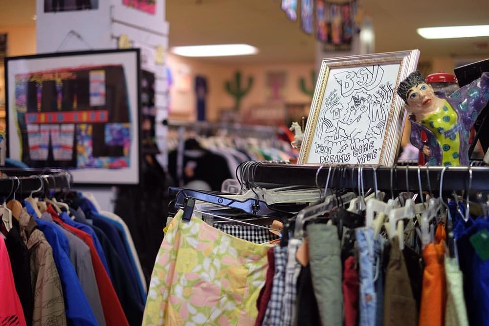 BATTERY STREET JEANS Updated October 2024 12 Reviews 115 College