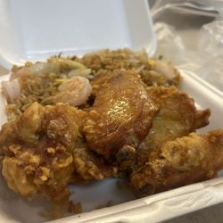 Happy Garden 2 - Wings combo w/ shrimp fried rice