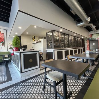 Oodles By The Noodbar - Side seating - Pan Asian Near Me - La Mesa, California Oodles By The Noodbar - Side seating - Pan Asian Near Me - La Mesa, California