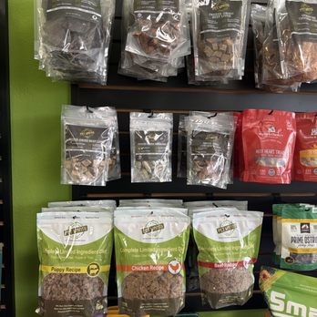 Pet Wants - Natural freeze dried single ingredient treats and Complete Limited Diet freeze dried Meal, Topper or Treat. - Pet Stores Near Me - Plantation, Florida Pet Wants - Natural freeze dried single ingredient treats and Complete Limited Diet freeze dried Meal, Topper or Treat. - Pet Stores Near Me - Plantation, Florida
