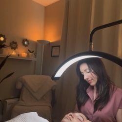 Ashlee Aesthetics - It's more than a facial...