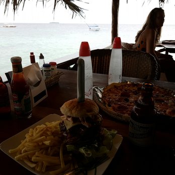 Chili Bar and Restaurant - Bars Near Me - Moalboal, CEB