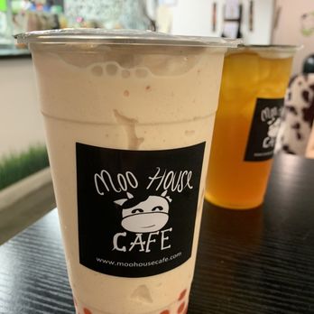 Moo House Cafe - two cups of iced coffee - Cafes Near Me - Spring, Texas