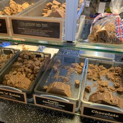 Roly's Fudge Pantry - Vanilla Clotted Cream had just been made, and we got the Sea Salt also