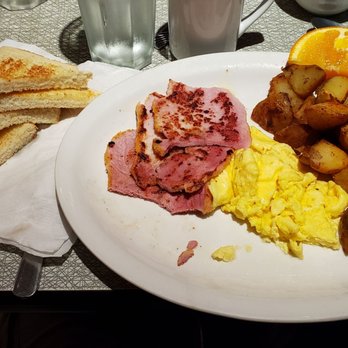 Chew Chew's Diner - Peameal bacon and eggs - Diners Near Me - Toronto, Ontario Chew Chew's Diner - Peameal bacon and eggs - Diners Near Me - Toronto, Ontario