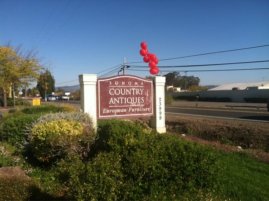 Sonoma Country Antiques by null