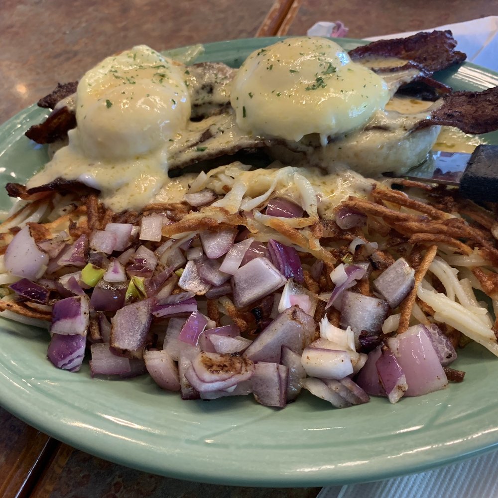 Biscuits Cafe - Eggs Benedict with bacon. I sense there was an over abundance of purple onion in the kitchen. - Breakfast & Brunch Near Me - Glendale, Arizona