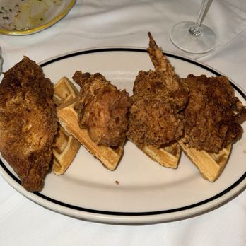 La Lucha - Chicken & waffles - Seafood Near Me - Houston, Texas La Lucha - Chicken & waffles - Seafood Near Me - Houston, Texas