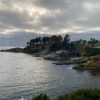 Tidal Raves - The view while dining - New American Near Me - Depoe Bay, Oregon