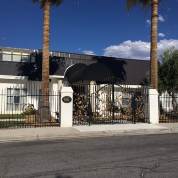 Liberace Mansion - Landmarks & Historical Buildings Near Me - Las Vegas, Nevada