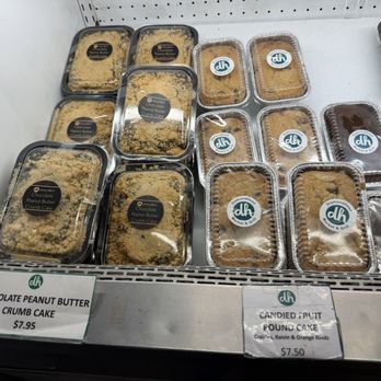 Diamond Head Market & Grill - Crumb cakes & pound cakes - Bakeries Near Me - Honolulu, Hawaii Diamond Head Market & Grill - Crumb cakes & pound cakes - Bakeries Near Me - Honolulu, Hawaii