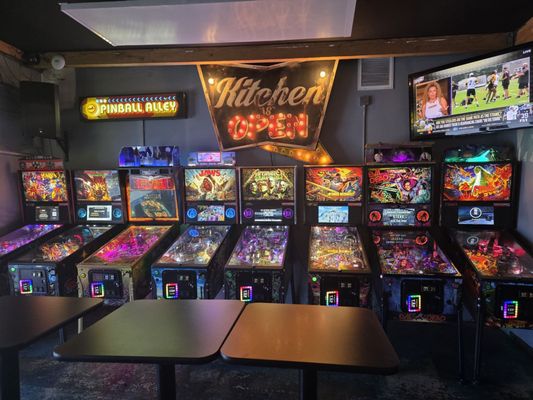 Brewski's Bar & Arcade by null