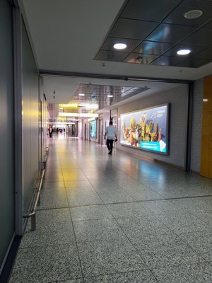 Hannover Airport by null