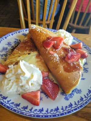 Cracker Barrel Old Country Store by null
