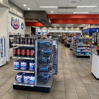 RaceTrac - Pretty gas station - Gas Stations Near Me - CLARKSVILLE, Tennessee RaceTrac - Pretty gas station - Gas Stations Near Me - CLARKSVILLE, Tennessee