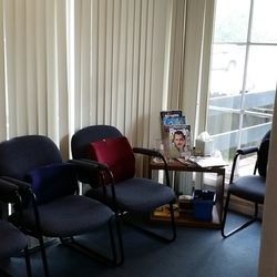 Churchland Chiropractic - Our waiting room.