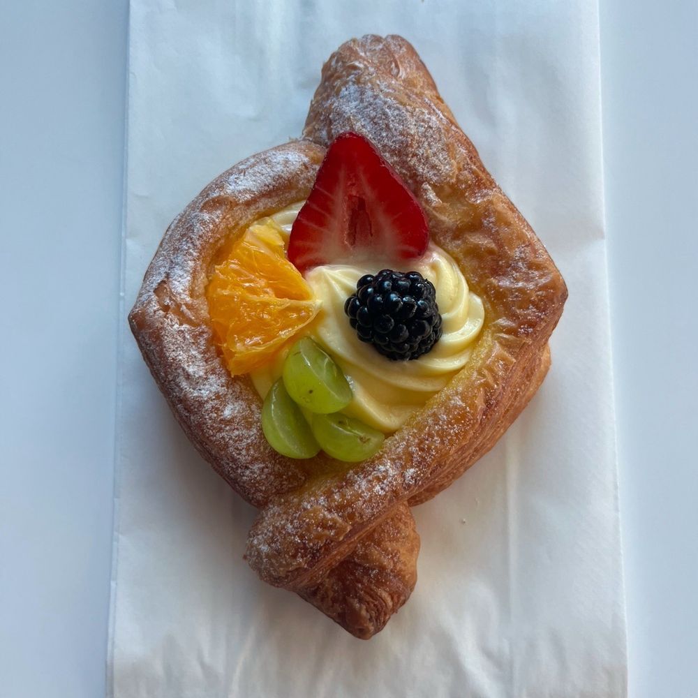 Paris Baguette - fruit pastry - Cafes Near Me - Chula Vista, California Paris Baguette - fruit pastry - Cafes Near Me - Chula Vista, California