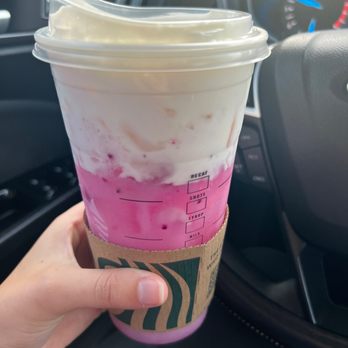 Starbucks - Dragon drink with peach juice and sweet cream cold foam - Coffee & Tea Near Me - Baton Rouge, Louisiana Starbucks - Dragon drink with peach juice and sweet cream cold foam - Coffee & Tea Near Me - Baton Rouge, Louisiana