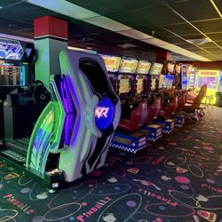 The Original Pinballz Arcade