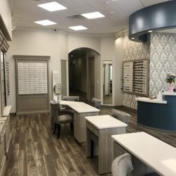 Beyond 20/20 Eyecare: Cindy Tu OD