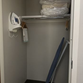 SpringHill Suites by Marriott Vero Beach - Closet - Hotels Near Me - Vero Beach, Florida