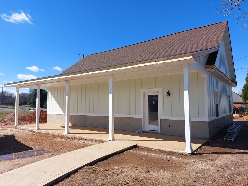 Slide of Tiger Upstate Roofing