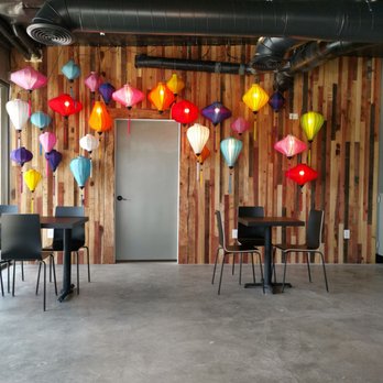 BoBaPoP - Wall of Lanterns - Coffee & Tea Near Me - San Gabriel, California