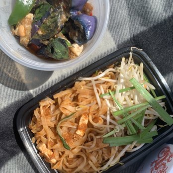 Wat Mongkolratanaram - eggplant tofu, pad thai - Thai Near Me - Berkeley, California Wat Mongkolratanaram - eggplant tofu, pad thai - Thai Near Me - Berkeley, California