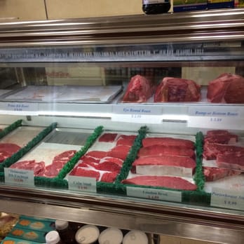 Liscio's Meat Land - a display case of meat - Meat Shops Near Me - Bridgeport, Connecticut Liscio's Meat Land - a display case of meat - Meat Shops Near Me - Bridgeport, Connecticut