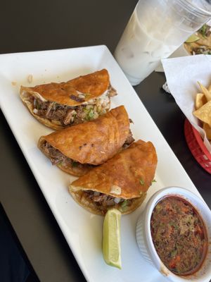 Taqueria el buen pastor by null