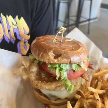 Main Street Grill - Bistro burger with regular fries - Burgers Near Me - Weaverville, North Carolina Main Street Grill - Bistro burger with regular fries - Burgers Near Me - Weaverville, North Carolina