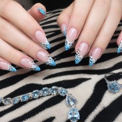 Shang Nail
